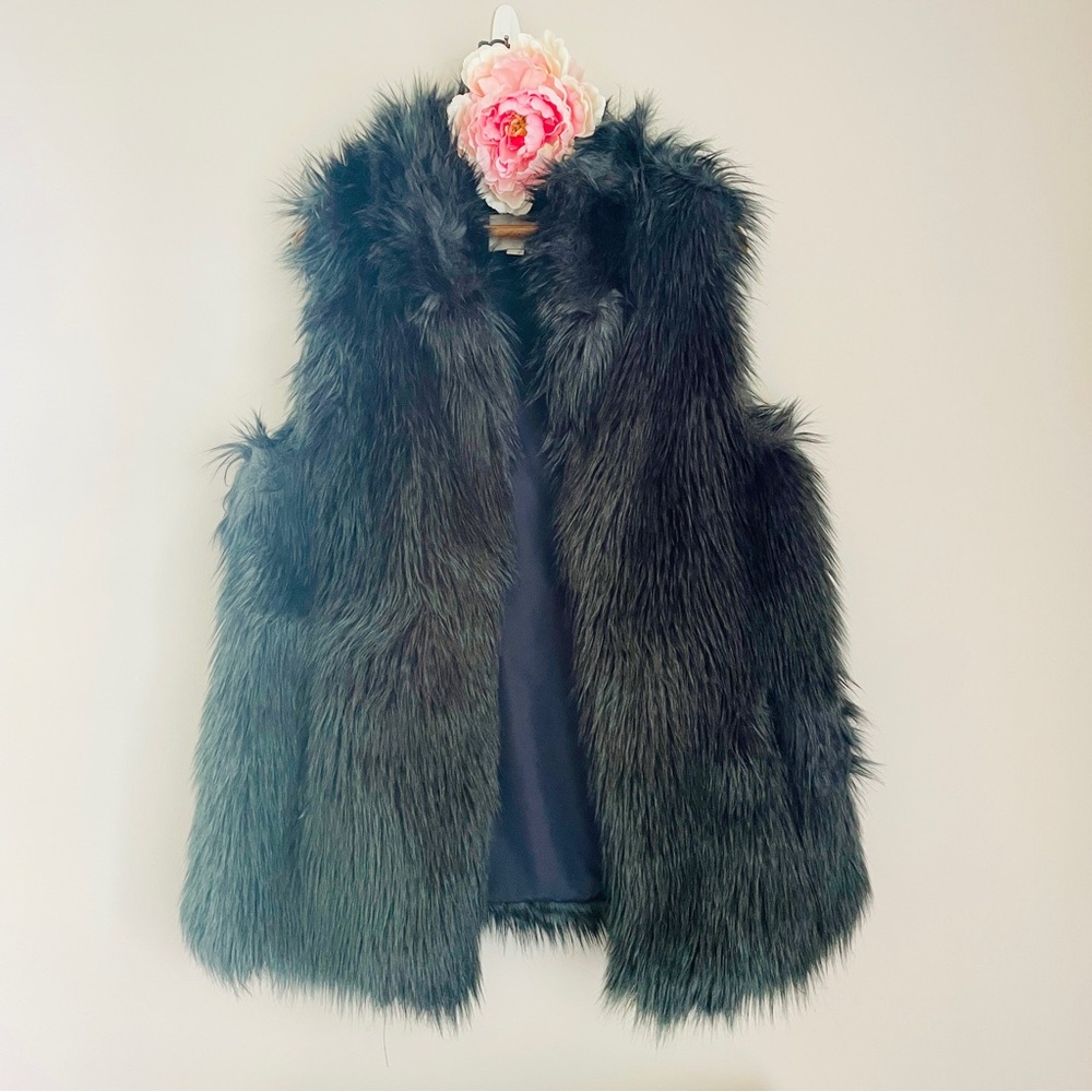 LOFT Women's Faux Fur Vest Black Medium Large